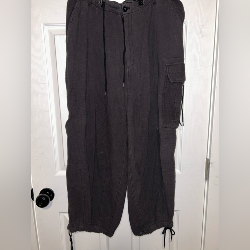 UO Cotton Gauze Pants NWOT LARGE